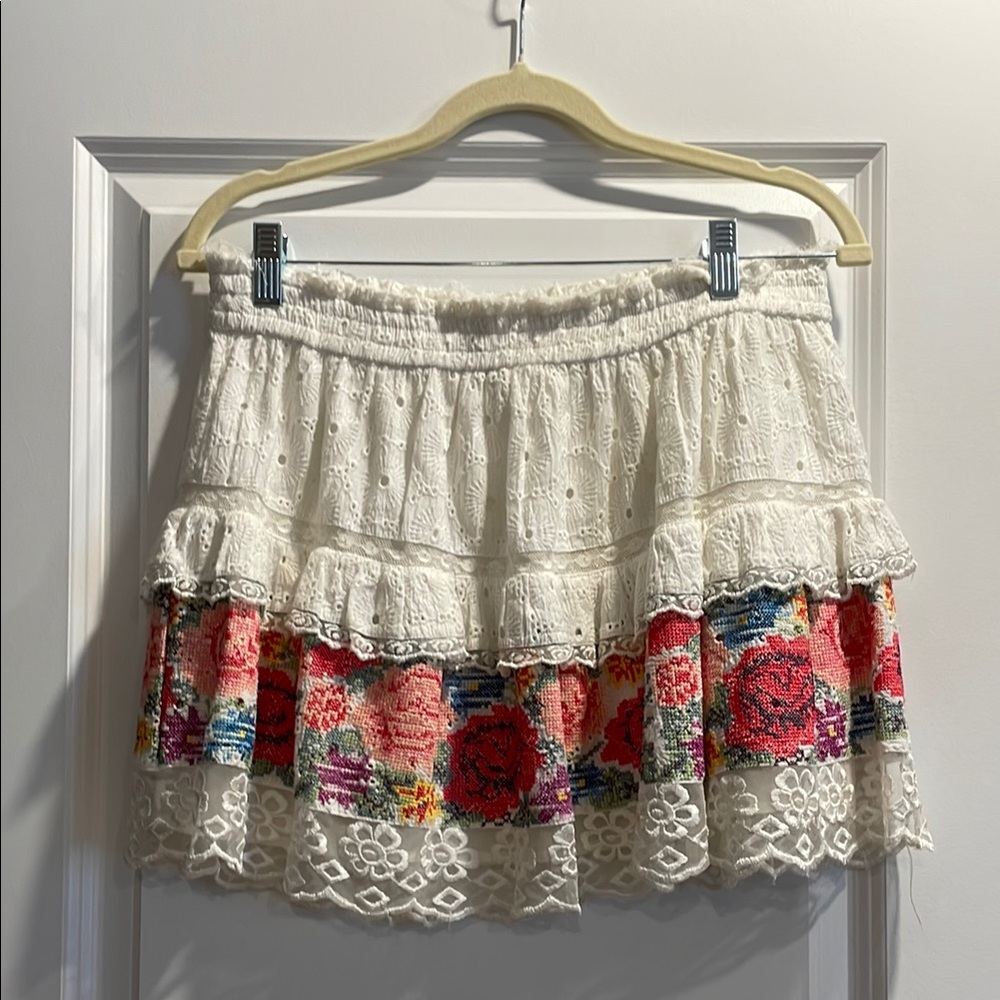 Elegant White and Pink Floral Mini Skirt